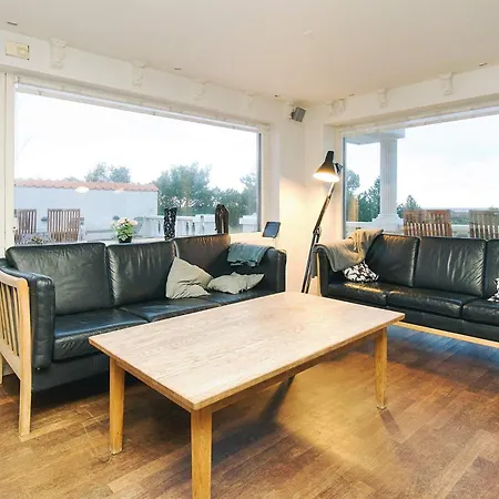 12 Person In Sjaellands Odde-by Traum Yderby