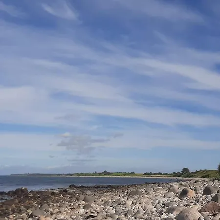 12 Person In Sjaellands Odde-by Traum *